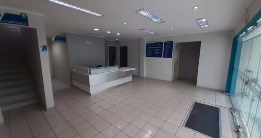 Prédio com 15 salas para alugar na Avenida Eusébio Matoso, 403, Pinheiros, São Paulo