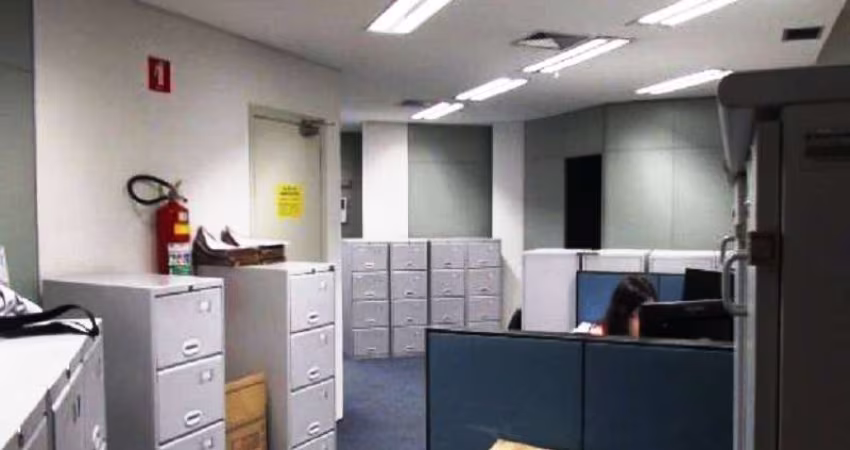 Ponto comercial com 2 salas para alugar na Avenida São Luís, 68, Centro, São Paulo
