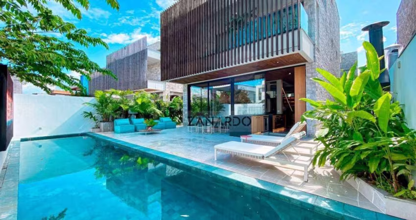 Casa Village de alto padrão no Golf Club da Riviera, 5 suítes à venda, 863 m² por R$ 13.000.000 - Riviera de São Lourenço - Bertioga/SP