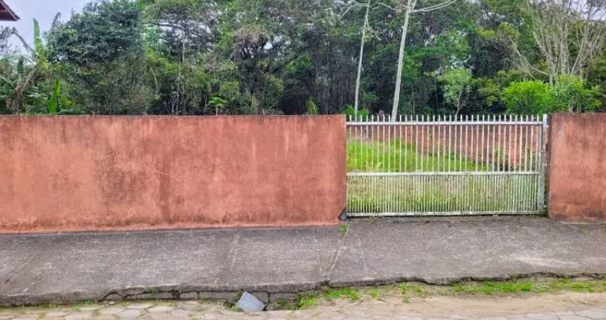 Oportunidade imperdivel, terreno de esquina com 300m² no bairro meia praia em navegantes