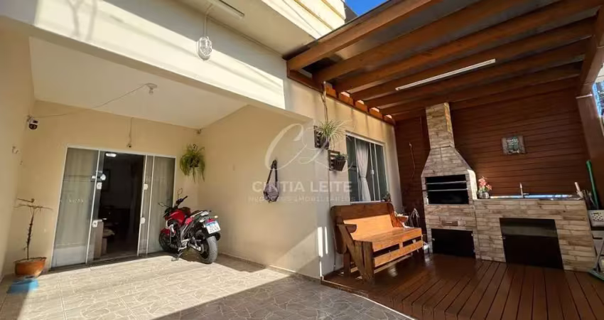 Casa com 2 quartos à venda no Centro, Penha 