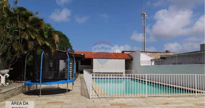 Casa  à venda com 1058m² de àrea total, no Bairro dos Estados, João Pessoa - PB
