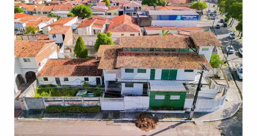 Casa à venda com 330m², 6 quartos, em jaguaribe, joão pessoa - pb