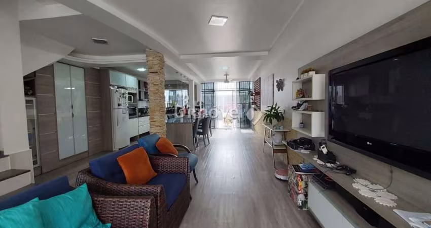 Casa com 3 quartos à venda na Rua Folha da Tarde, 56, Cristal, Porto Alegre