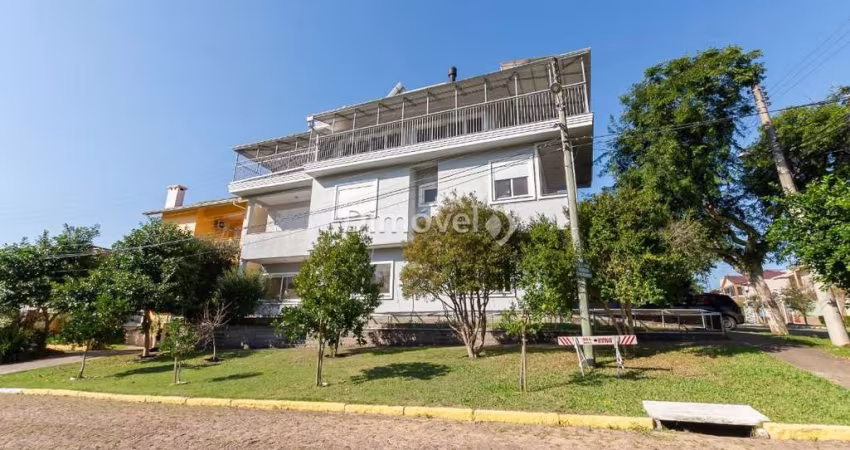 Casa em condomínio fechado com 4 quartos à venda na Rua Doutor Campos Velho, 1245, Cristal, Porto Alegre