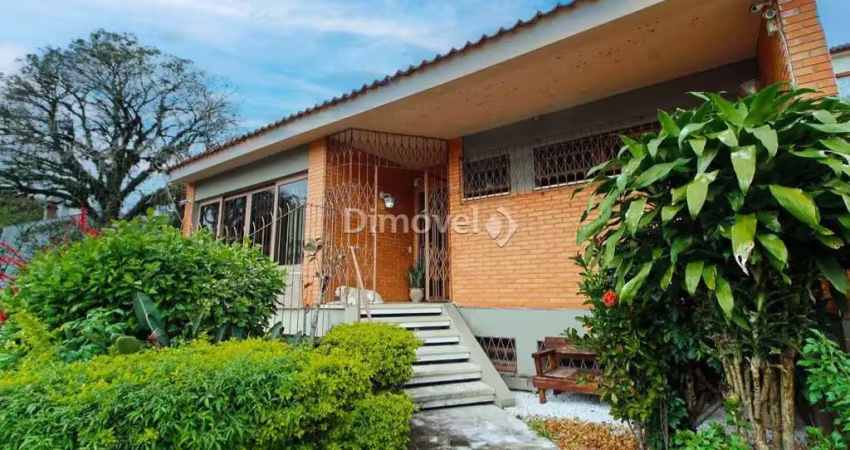 Casa com 3 quartos à venda na Rua Hipólito da Costa, 107, Menino Deus, Porto Alegre