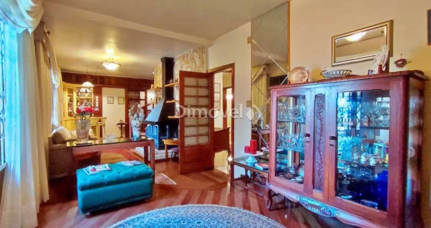 Casa com 5 quartos à venda na Rua Primeiro de Março, 721, Partenon, Porto Alegre