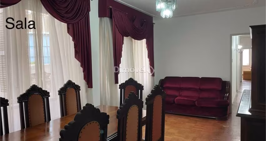 Apartamento com 3 quartos à venda na Rua General Vitorino, 276, Centro Histórico, Porto Alegre