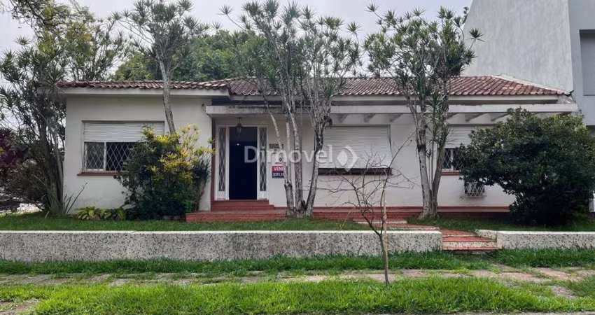 Casa com 3 quartos à venda na Rua Chavantes, 334, Vila Assunção, Porto Alegre