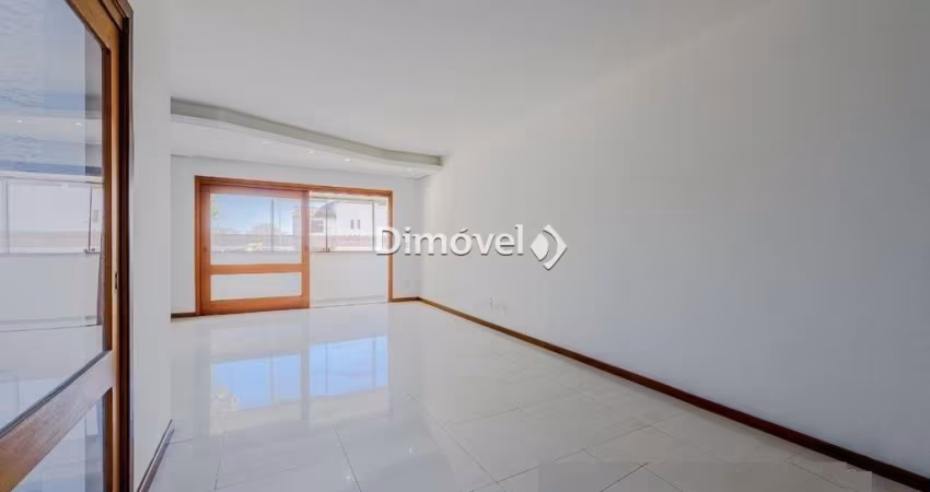 Apartamento com 3 quartos à venda na Rua Professor Xavier Simões, 46, Tristeza, Porto Alegre