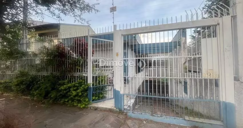 Casa com 3 quartos à venda na Rua Eurico Lara, 546, Medianeira, Porto Alegre