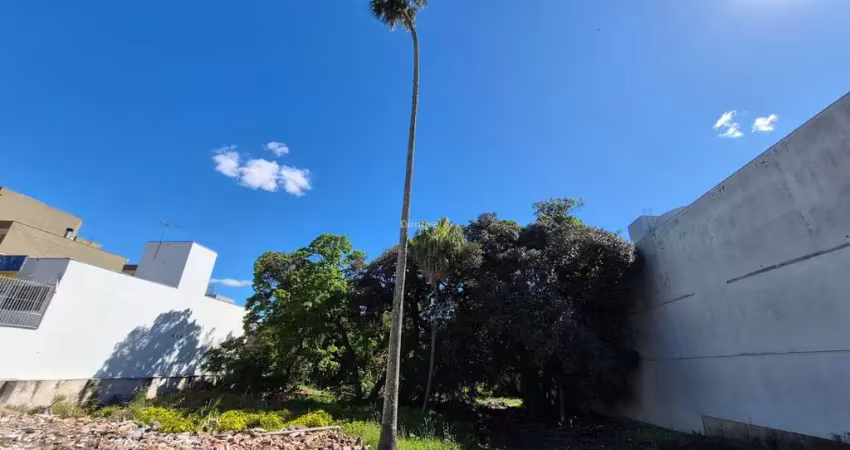 Terreno à venda na Praça Comendador Souza Gomes, 73, Tristeza, Porto Alegre