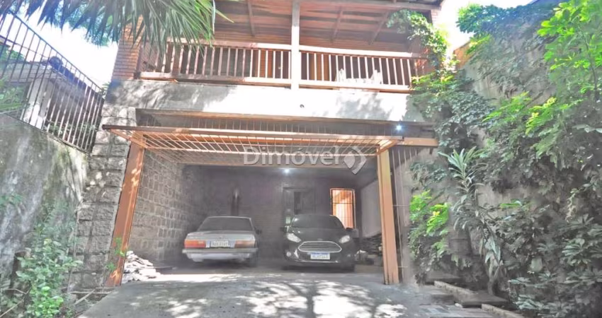 Casa com 3 quartos à venda na Rua Vicente da Fontoura, 386, Santo Antônio, Porto Alegre