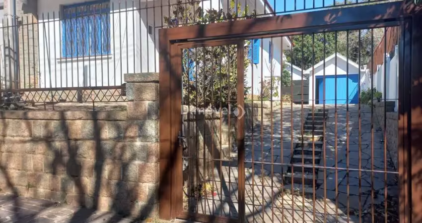 Casa com 3 quartos à venda na Rua Dona Paulina, 423, Tristeza, Porto Alegre