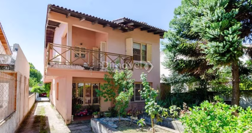 Casa com 6 quartos à venda na Rua Padre João Batista Reus, 708, Vila Conceição, Porto Alegre