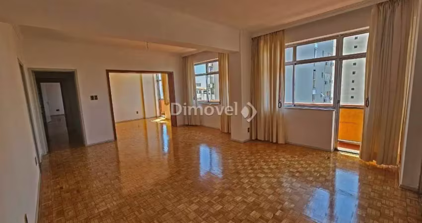 Apartamento com 3 quartos à venda na Rua Vigário José Inácio, 615, Centro Histórico, Porto Alegre