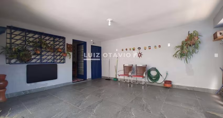 Casa para Venda em Ribeirão Preto, Vila Tibério, 2 dormitórios, 1 banheiro, 2 vagas