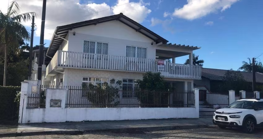 SOBRADO no NOVA BRASÍLIA com 7 quartos para VENDA, 443 m²