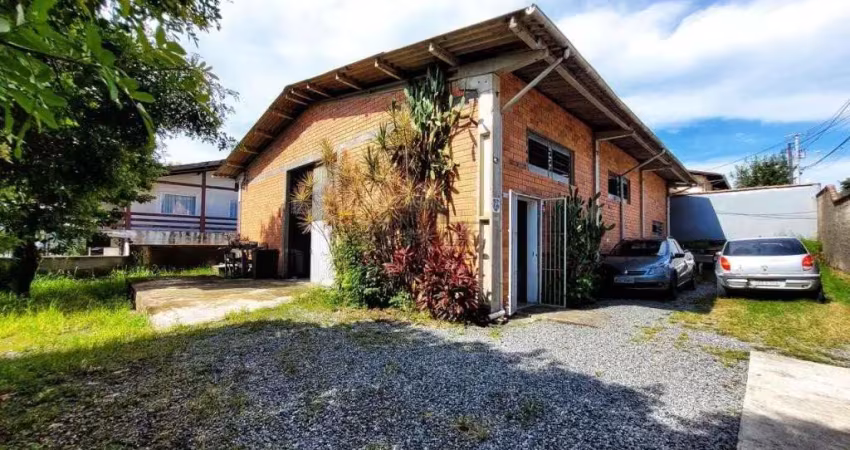 Galpão no floresta com 0 quartos para venda, 203 m²
