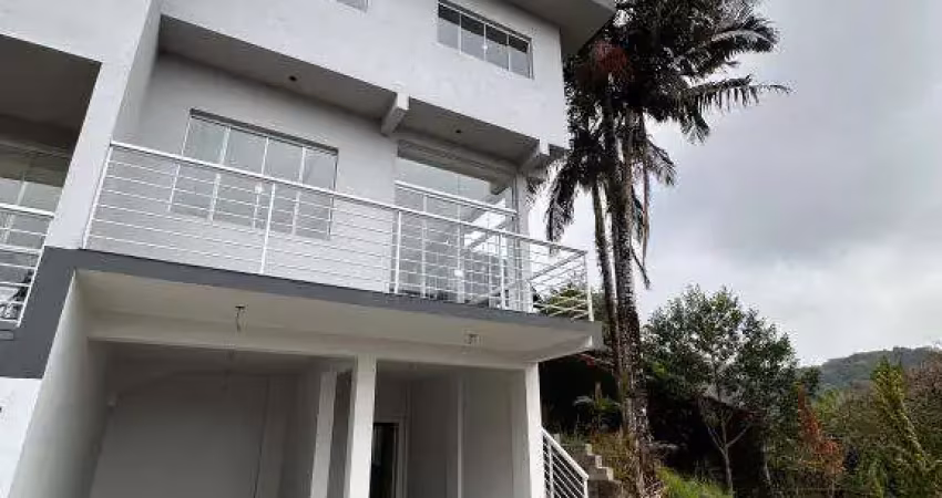 Condomínio fechado no glória com 3 quartos para venda, 206 m²