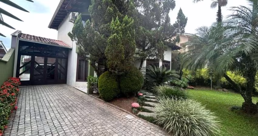 CASA no SANTO ANTÔNIO com 3 quartos para VENDA, 282 m²