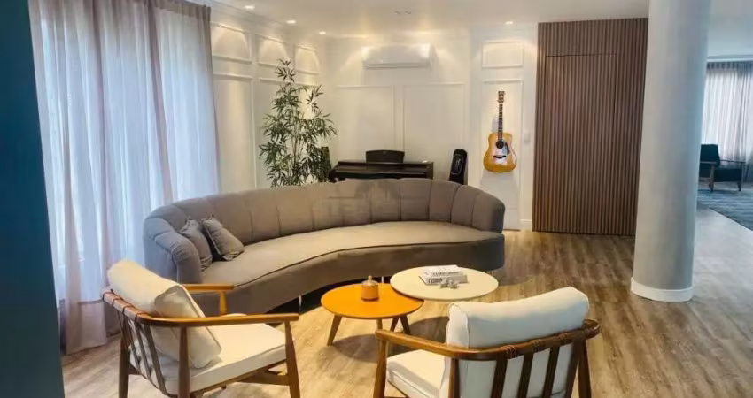 Casa com 4 quartos à venda na Rua Werner Brietzig, 443, América, Joinville
