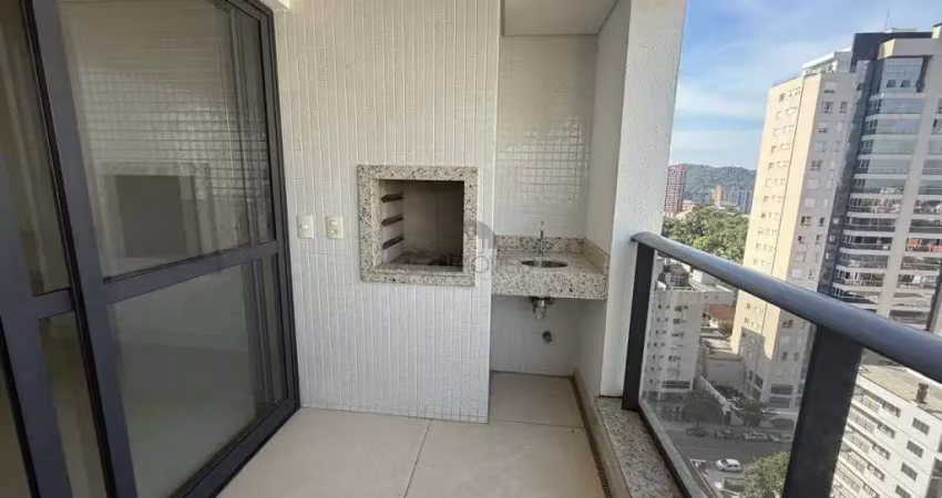 Apartamento no centro com 2 quartos para venda, 76 m²