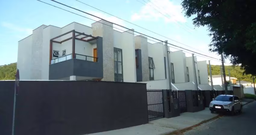 Casa geminada no bom retiro com 3 quartos para locação, 113 m²