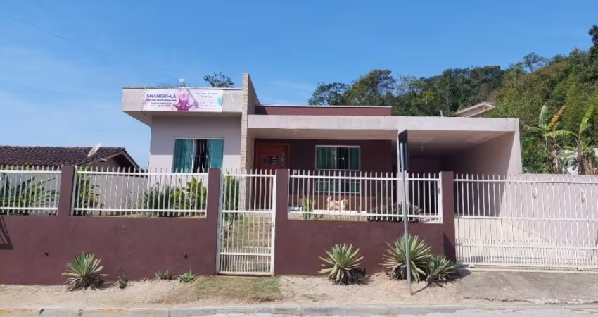 Casa em Penha a venda - Próximo a Praia Alegre
