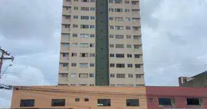 Qs 410 conjunto h - vendo terreno na qs 410  900 m2 de esquina com 3 frentes. constrói 3.150m2 em samambaia norte