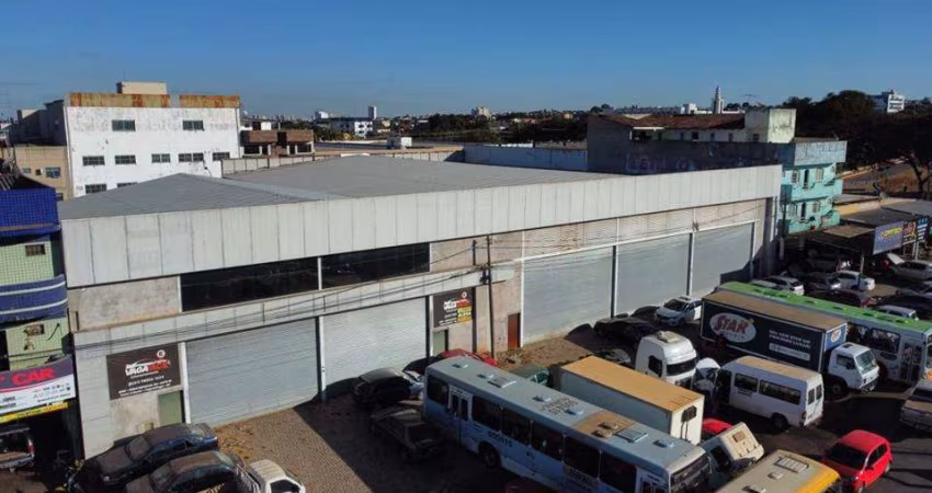 ALUGA-SE GALPÃO NOVO – 1.000 m² – PÉ-DIREITO DUPLO – SETOR H NORTE – BRASÍLIA/DFgalpão com 1.000m pé direito duplo novo setor de oficinas e auto peças