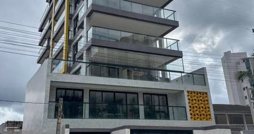Apartamento em Caiobá  -  Matinhos
