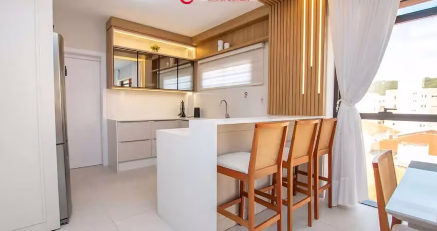 Apartamento mobiliado a 180m da praia do mar grosso – elegância e conforto