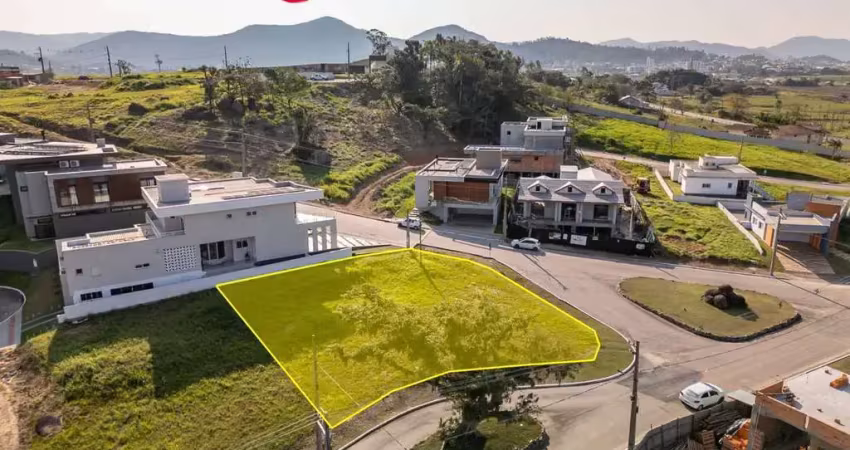 Terreno exclusivo no condomínio quinta do lago - privacidade e tranquilidade em meio à natureza