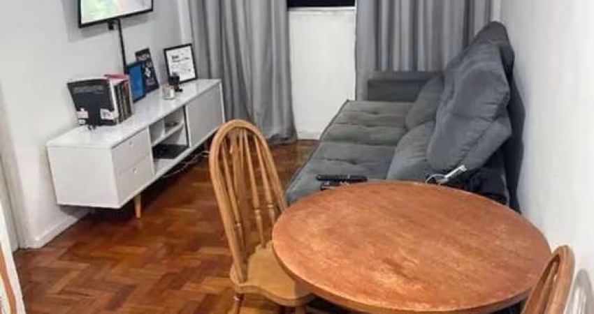 Apartamento 1 Quarto na Rua Santo Amaro, Glória - Próximo do Metrô