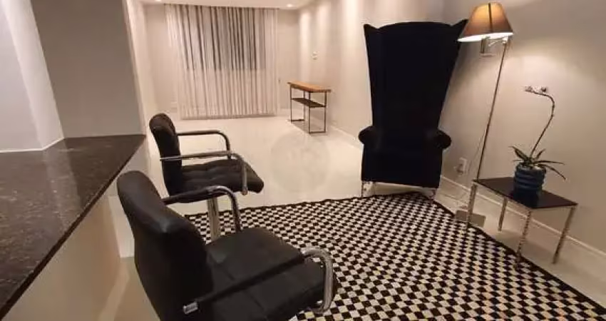 Apartamento 3 quartos, reformado, rua barata ribeiro