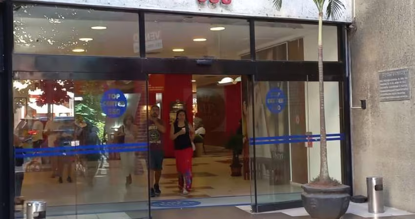 Loja  à Venda - 30 m² - Edifício TOP CENTER, Rua Visconde de Pirajá, 550