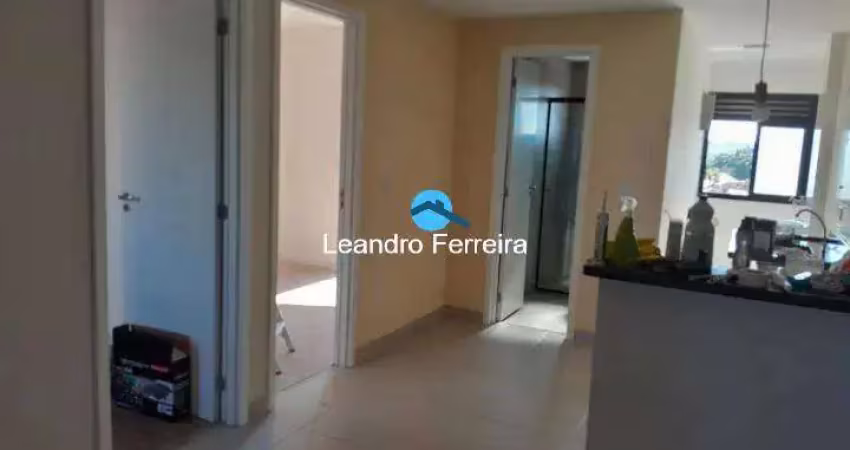 Apartamento condomínio baixo  - estuda permuta maior