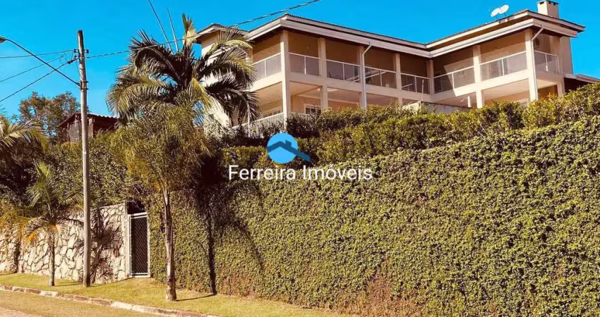 Casa com 500m², de construção em um terreno de 1.000 m²