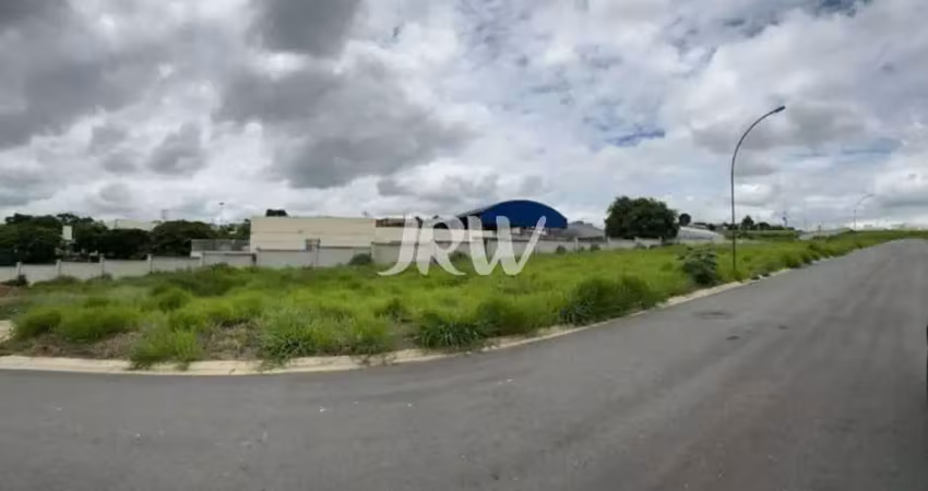 Terreno a venda no residencial casa dos lagos na cidade de indaiatuba