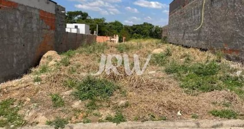 TERRENO A VENDA NO  BAIRRO  VILA MARTINS NA CIDADE DE SALTO