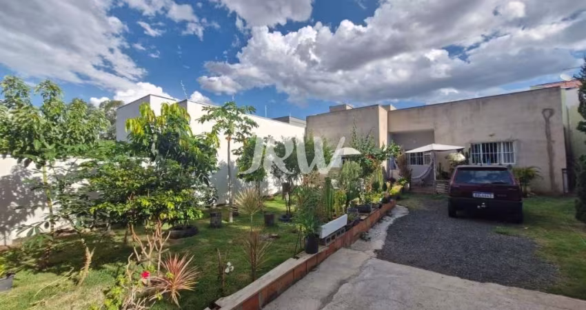 CASA A VENDA NO BAIRRO JARDIM MARINGÁ NA CIDADE DE INDAIATUBA SP