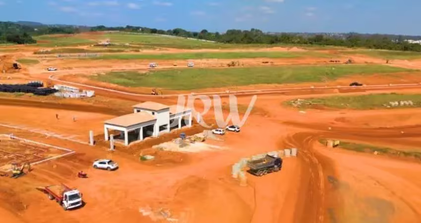 Terreno a venda no condomínio quinta do lago na cidade de indaiatuba, sp