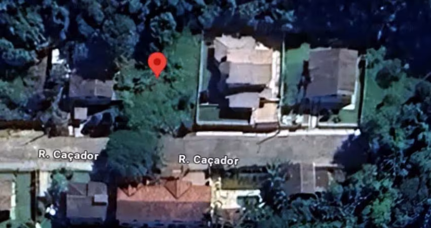 Vendo excelente terreno -400m², medindo 20x20 -bairro comerciário