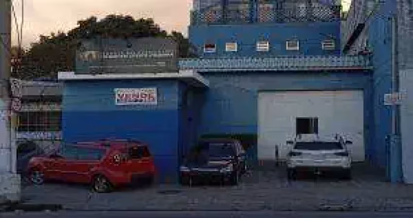Prédio à venda na Vila Carmosina, São Paulo 
