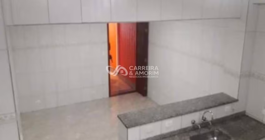 Imperdível oportunidade: Casa à venda em São Paulo-SP, bairro Jardim Casablanca, 2 quartos, 2 salas, 2 banheiros, 1 vaga, 94m².