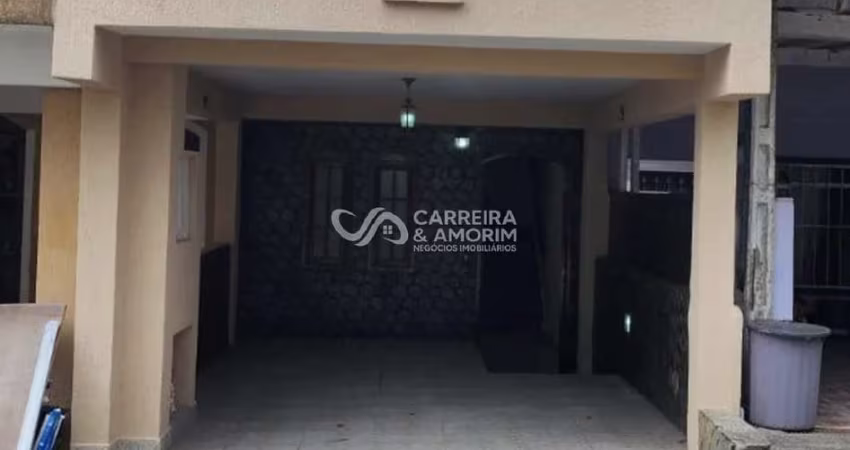 CASA DE CONDOMÍNIO À VENDA, COM 02 SUÍTES,  02 DORMITÓRIOS, GARAGEM COBERTA, ÁREA GOURMET, A 700 METROS DA UNASP, METRO CAPÃO REDONDO
