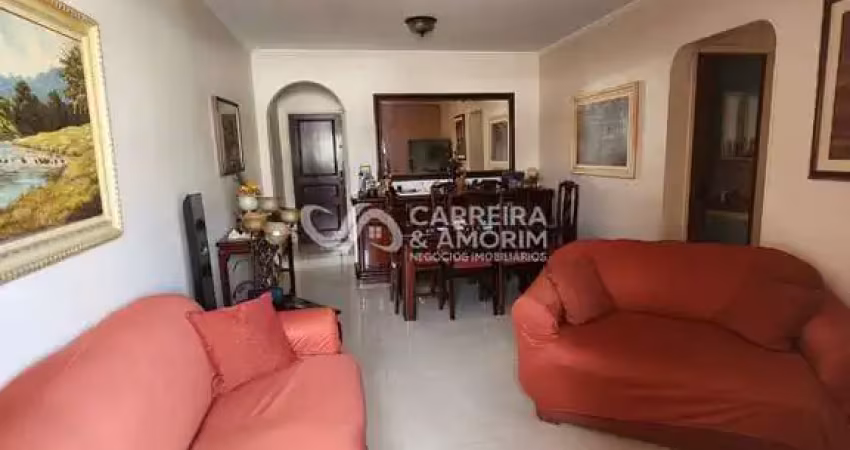 Apartamento à venda, 80m² - 3 dormitórios, 2 banheiros, sacada, armários planejados, em frente ao terminal campo limpo, prox metro campo limpo