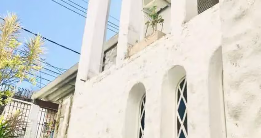Casa à venda em São Paulo-SP, bairro Vila Tramontano: 3 quartos, 3 salas, 1 vaga, 164m². Aproveite!