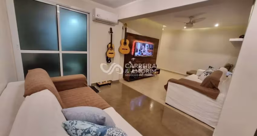 Casa a venda, 2 dormitórios, 2 salas amplas, cozinha, lavanderia, linda área goumert com churrasqueira premium, 2 vagas coberta. chácara santana.